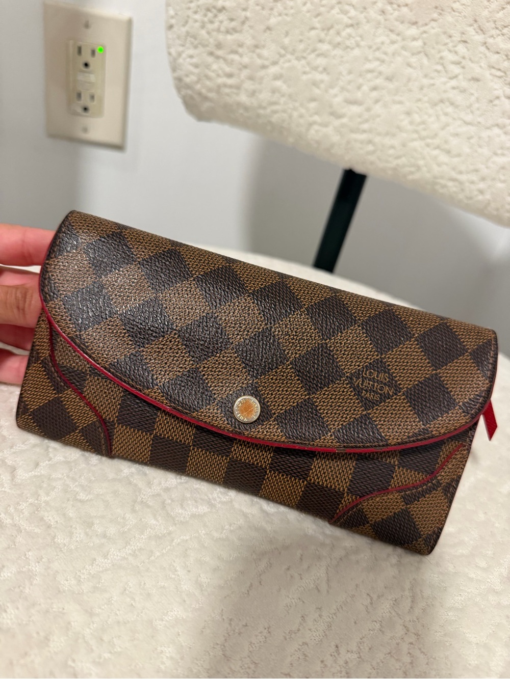 Louis Vuitton Caissa Wallet Damier with Red Interior